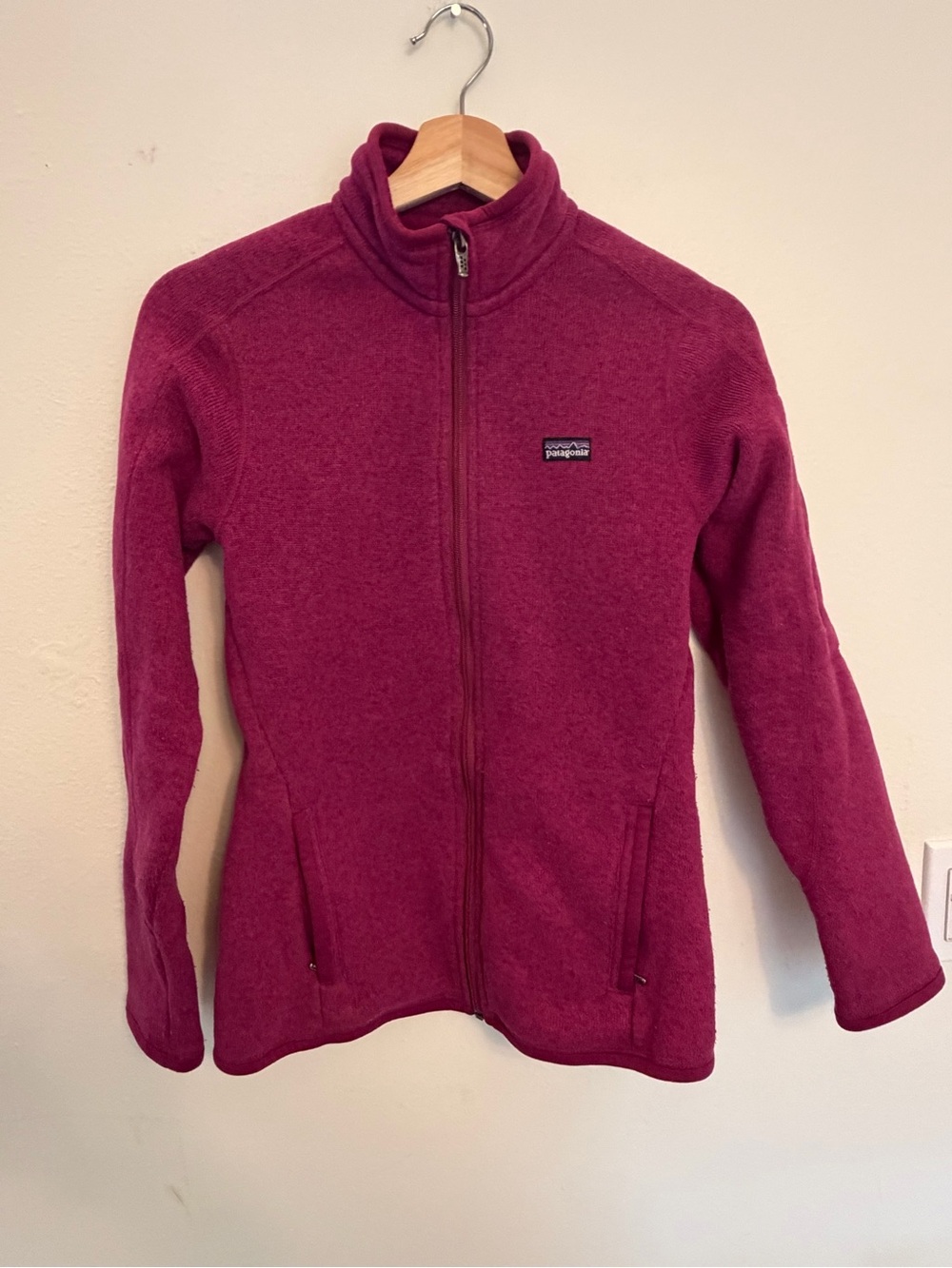 Patagonia magenta pink Full-Zip‎ Fleece Jacket